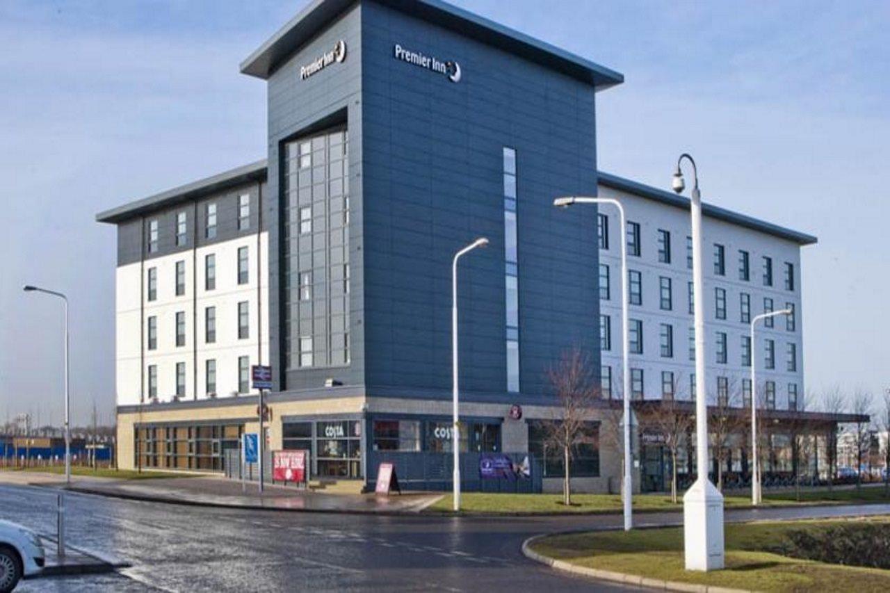 Premier Inn Edinburgh Park Exterior photo
